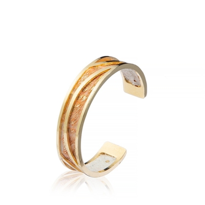 Het goud plateerde de Metaalmanchetten van het Messings Met de hand gemaakte Leer 13mm breedte