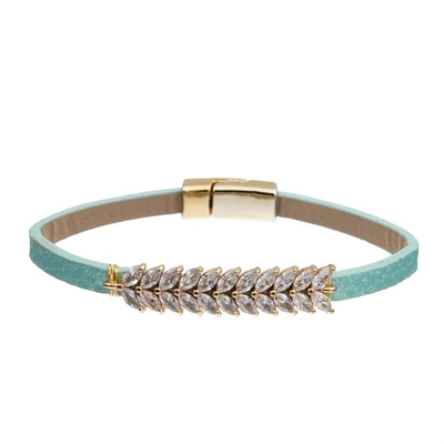 Het Leerarmband van met de hand gemaakte Boho-Stijlvrouwen met Magneetgreep